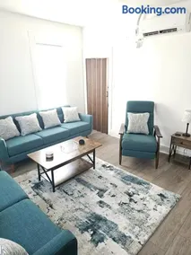 Furnished 2ND FLOOR 2-bedroom Downtown Anderson IN - Image 3