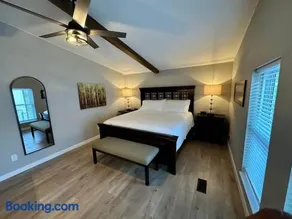 Hier Hideaway - Hot Tub - Fire Pit - King Beds - Image 3