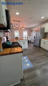 The point - Spacious Family Vacation Home Near Downtown Columbus - Image 3