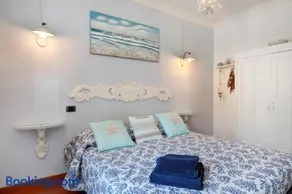 Hilary house - Image 2