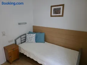 Apartment 11 - Image 1
