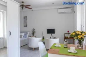 Adriana Holiday Apartment - Image 3