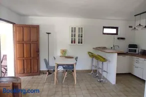 Appartement au fond du jardin - Image 3