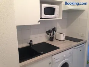 Studio à Anglet avec piscine dans résidence privée - Image 2