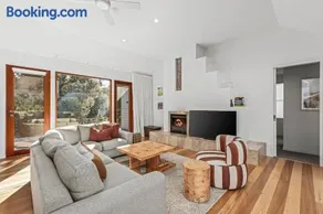 Tranquil Luxury - Image 2