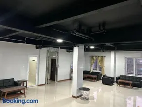 Riverside Smart Hotel - Image 5