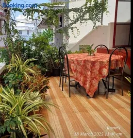 Maison Casero Home Stay - Image 3