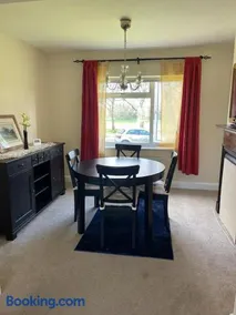 Tranquil 3 Bed in urban location - Image 3