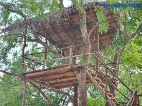 Muwan Palassa Resort - Image 4