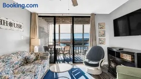Condo with Breathtaking Views in Murrells Inlet - Image 2