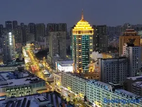 比邻中央大街江景公寓 楼下松花江 索道 地铁 防洪纪念塔 - Image 1