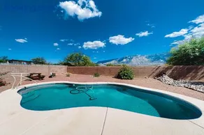 North Oro Valley Abode - Image 1