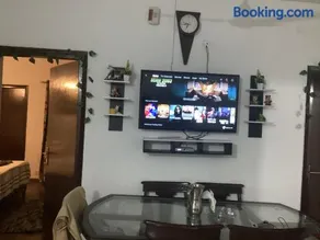 Homestay 3BHK floor - Image 2