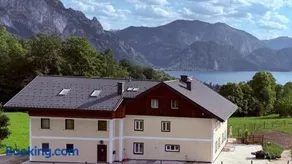 Attersee Panorama Apartments - Image 1