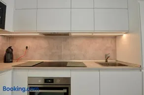 52 Luxury Pool - AC/WIFI - Image 3
