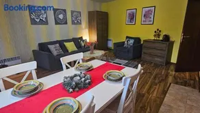 Ramada 2 Boutique Apartment near Ski Road - Image 2