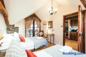 Willows, 3 Bed Cottage with Spacious Kitchen - Image 1