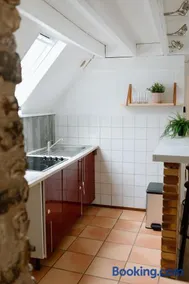 Le Tiny Chalet - Image 1