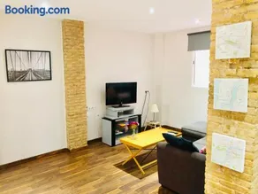Mar & City Apartment - Image 4