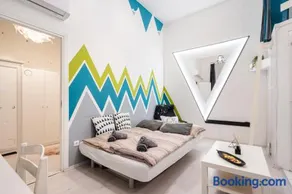 Triangle Apartment - FREE PARKING! - Image 5