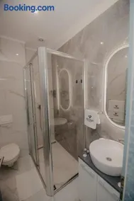 Hotel Vertigos - Image 2