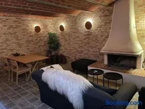 Holmens Guesthouse - Image 4