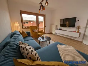 Angerpartments-Sonnige große Wohnung mit Balkon und kostenlosen Parkplatz - Image 1