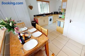 Windermere Lodge in North Devon - Image 4
