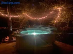 Paradis Secret -Bain et Sauna NORDIQUE - Image 1