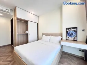 2BR The Peak Midtown M8 - Image 3