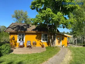 Farm stay in cozy cabin at Vestre Kinn - Image 1