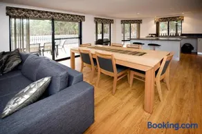 Margaret River Hideaway & Farmstay - Image 2