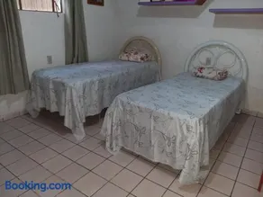 Casa familiar perto da CEAGA - Image 2