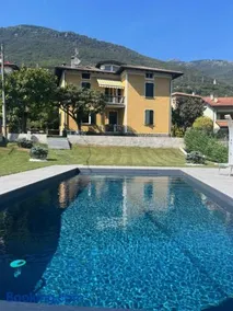 Casa Gialla - Image 1