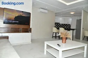 Stylish 3-Bedroom Flat in Kenitra Center Ville with Parking & Comfort - Image 2
