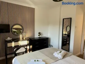 In the heart of the Town centre Ringwood, New Forest - Star Cottage - Image 5