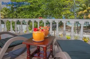 Chello's Villa - Image 3
