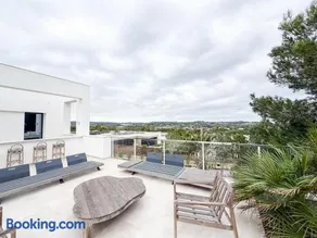 4 Bed Luxury Villa on Las Colinas Golf Resort - Image 5