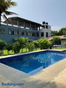 Premelthi Homestay bed and breakfast Mount Lavinia - Image 1