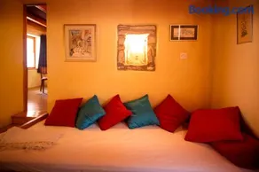 Kamene Priče rooms, music and food - Image 4
