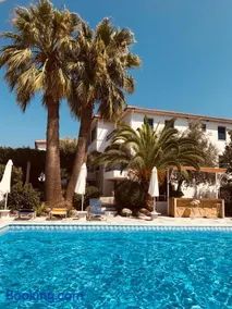 Theodora Hotel - Image 2