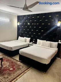 Royal Palace Boutique Hotel - Image 3