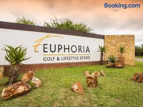 Euphoria Golf Estate House 196 Rooibok - Image 1