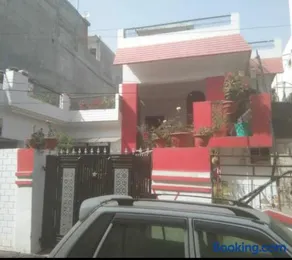 Mannat Rooms - Image 3