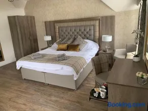 The Stair Arms Hotel - Image 3