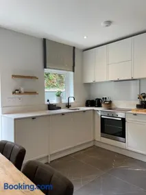 The Village House - Image 3
