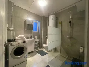 Cozy Smârdan Old Town Apartment - Image 3