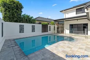 CASSA WELLINGTON POINT - Spacious 4BR Home w Pool - Image 2