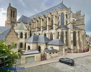 La Cathédrale - Image 2