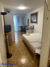 Schönes Zimmer in der City Basel - Image 3